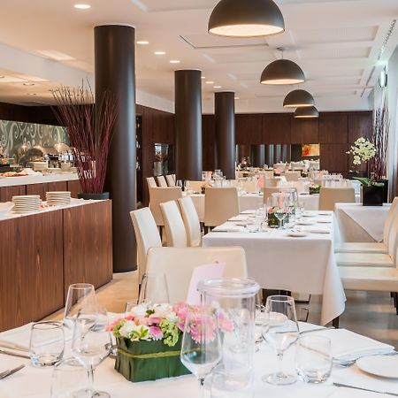 Crowne Plaza Milan City By Ihg Екстериор снимка