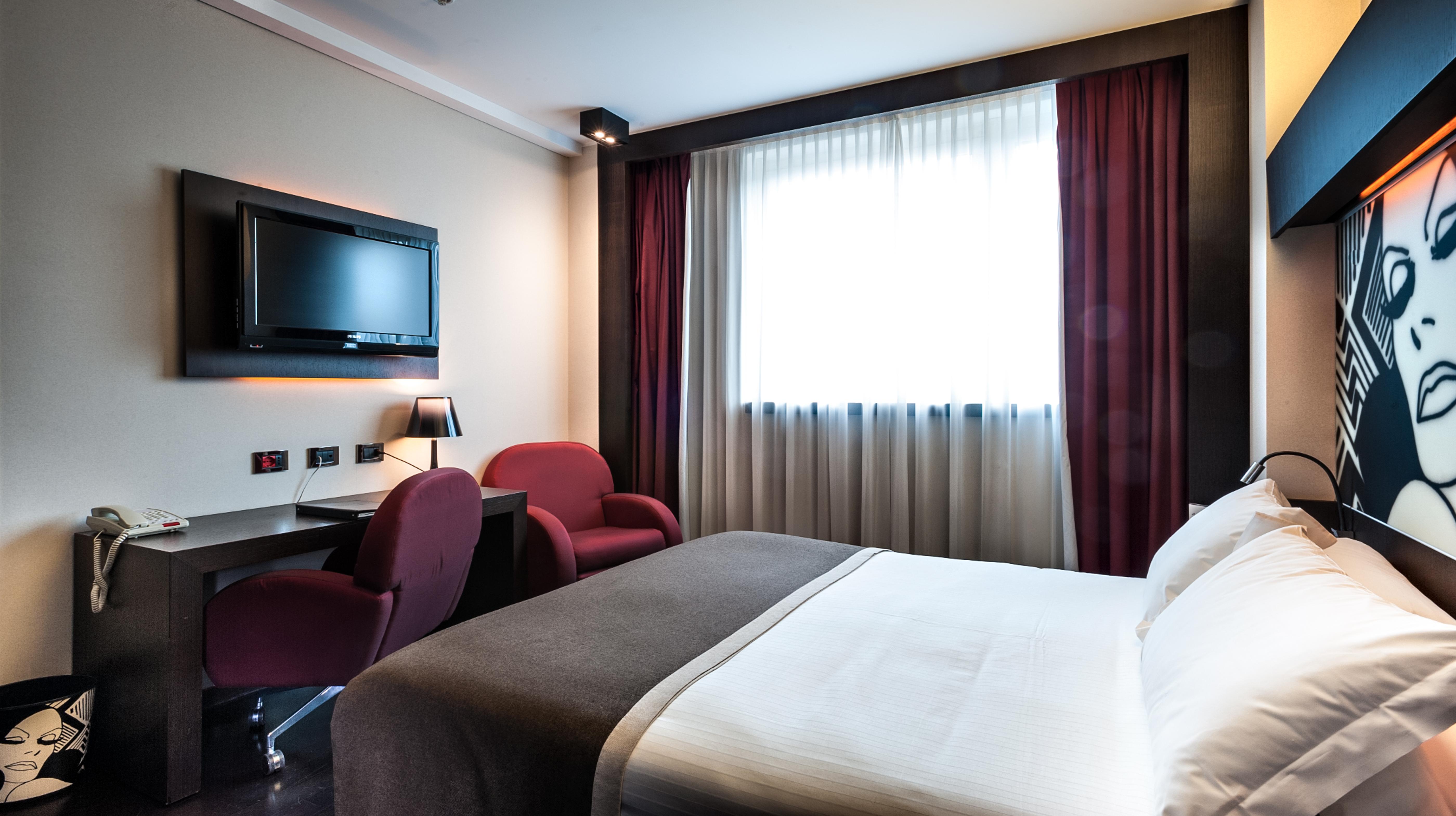 Crowne Plaza Milan City By Ihg Екстериор снимка
