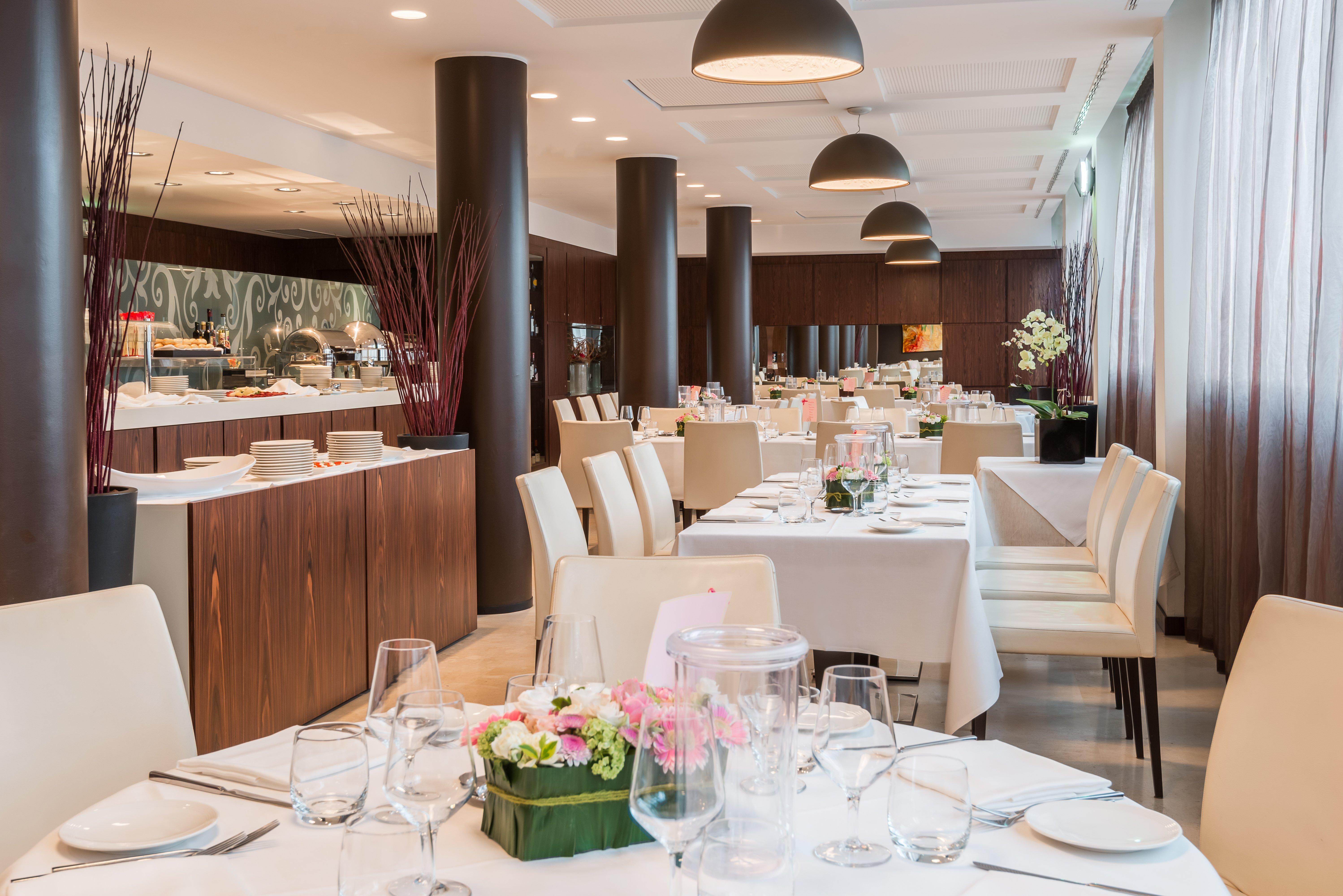 Crowne Plaza Milan City By Ihg Екстериор снимка
