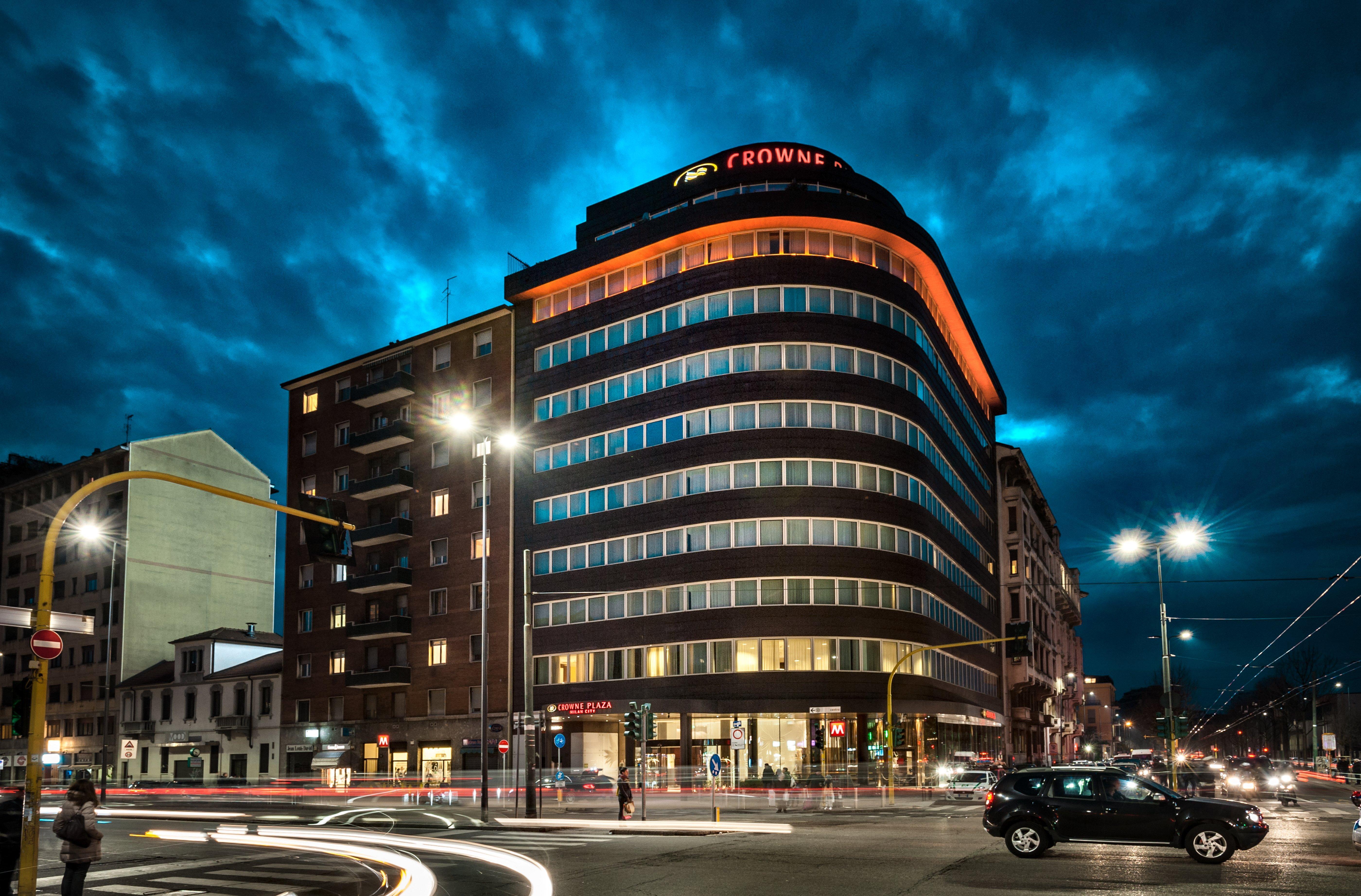 Crowne Plaza Milan City By Ihg Екстериор снимка