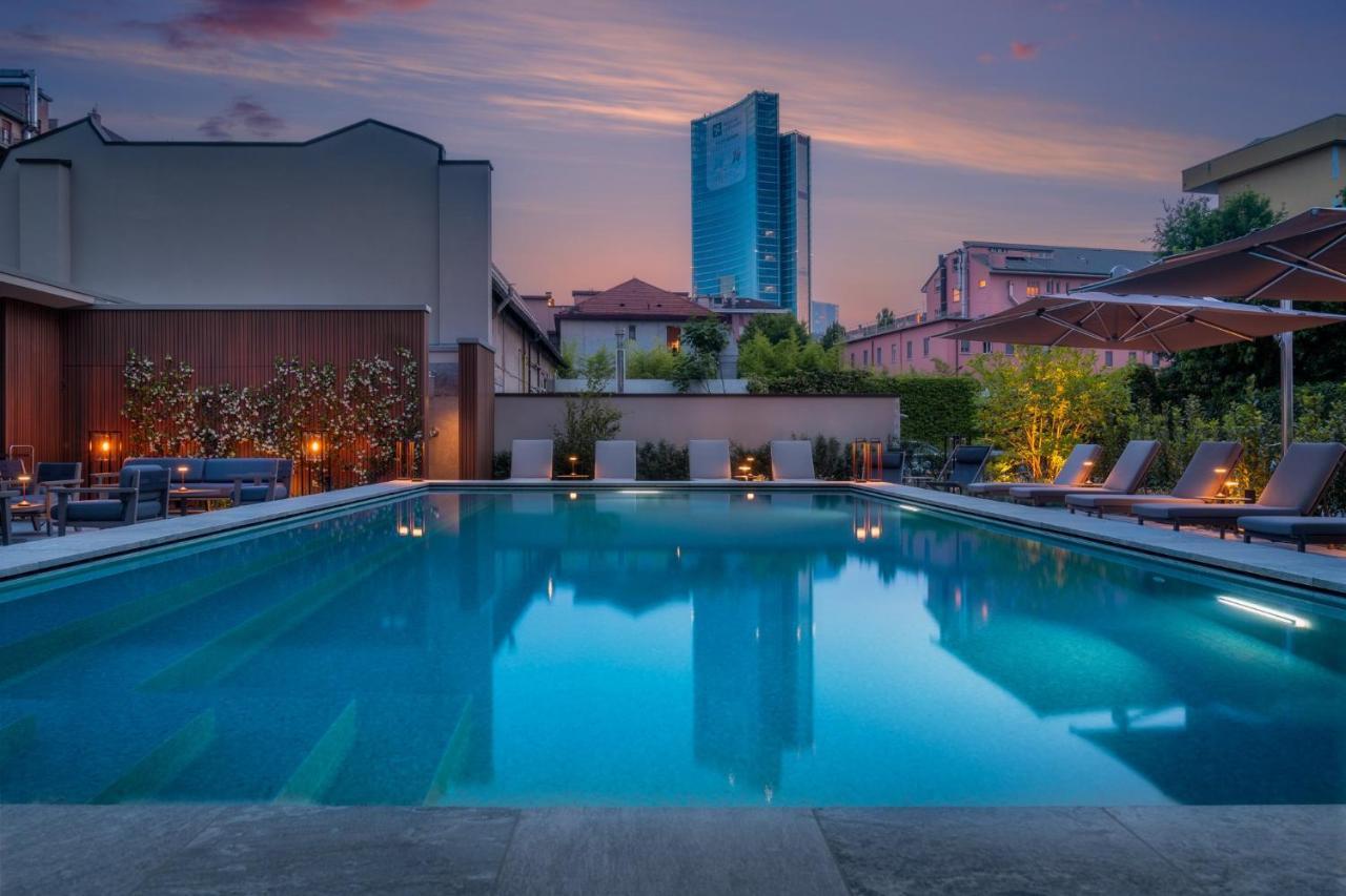 Crowne Plaza Milan City By Ihg Екстериор снимка