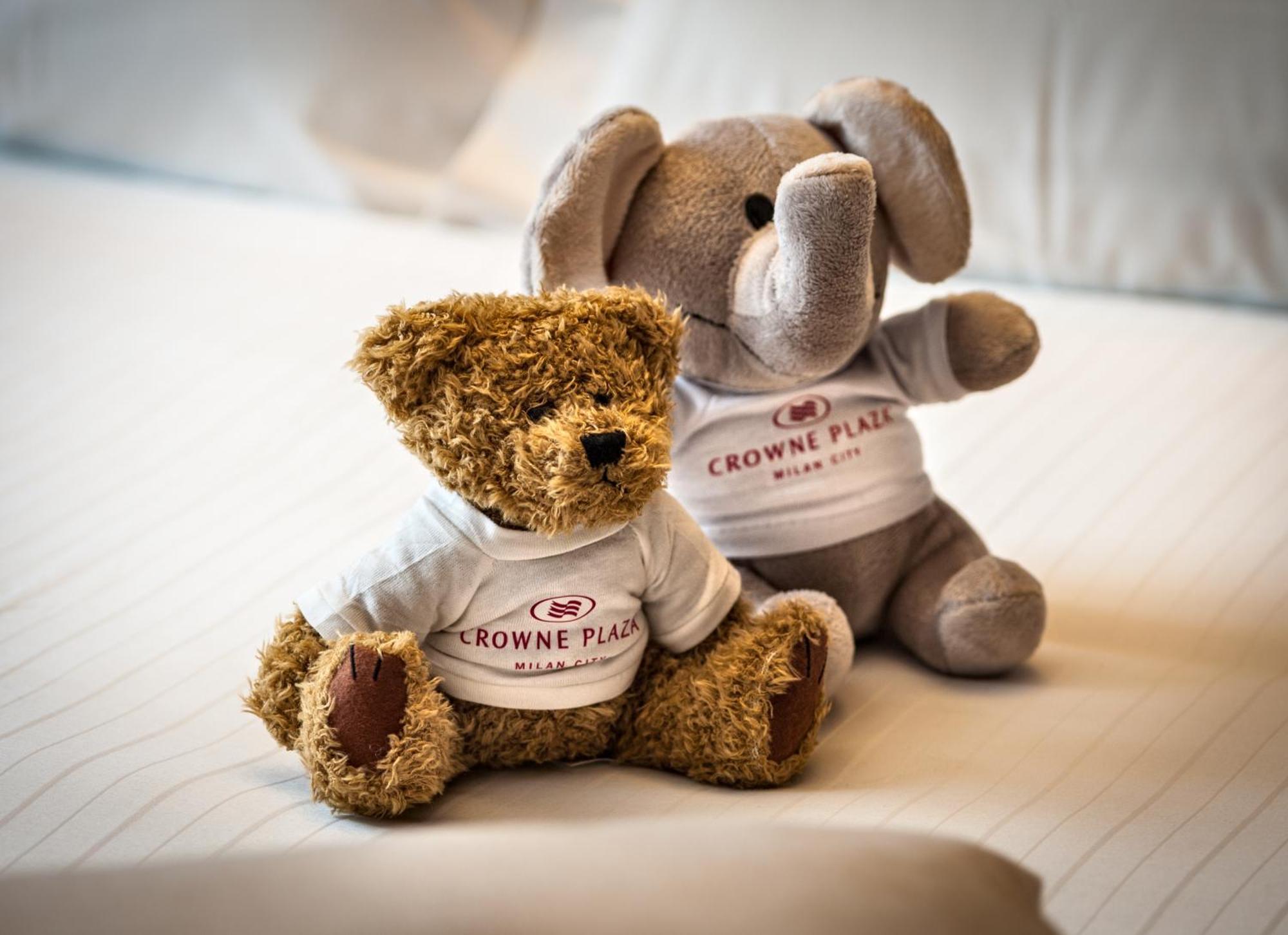 Crowne Plaza Milan City By Ihg Стая снимка